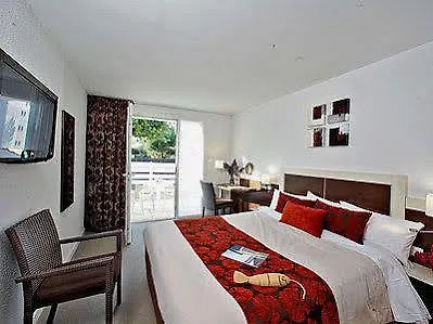 Edena Hotel