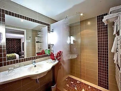 Edena Hotel 3*